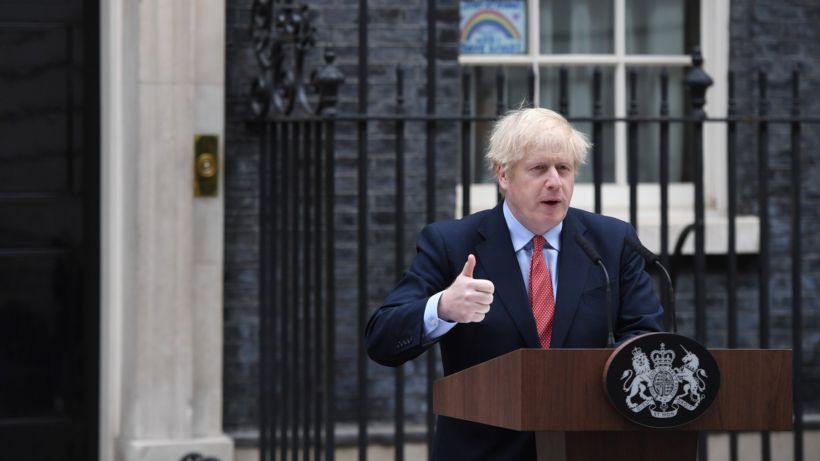 PM Urges UK to stick with lockdown