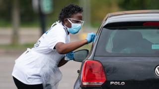 Coronavirus: UK ‘likely to get close to or hit’ 100,000 tests target