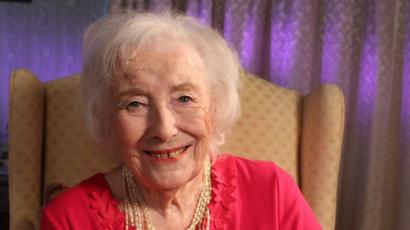 Dame Vera Lynn: Forces’ Sweetheart dies aged 103