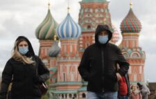 Coronavirus: Russia steps up restrictions as infections surge