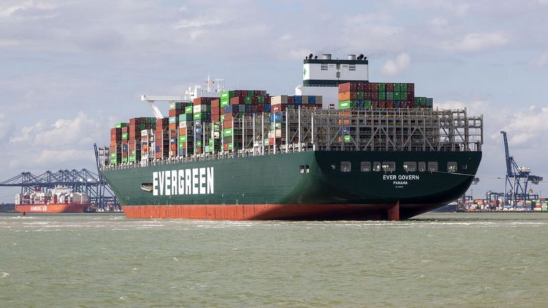 Felixstowe Port in ‘chaos’ as Christmas and Brexit loom
