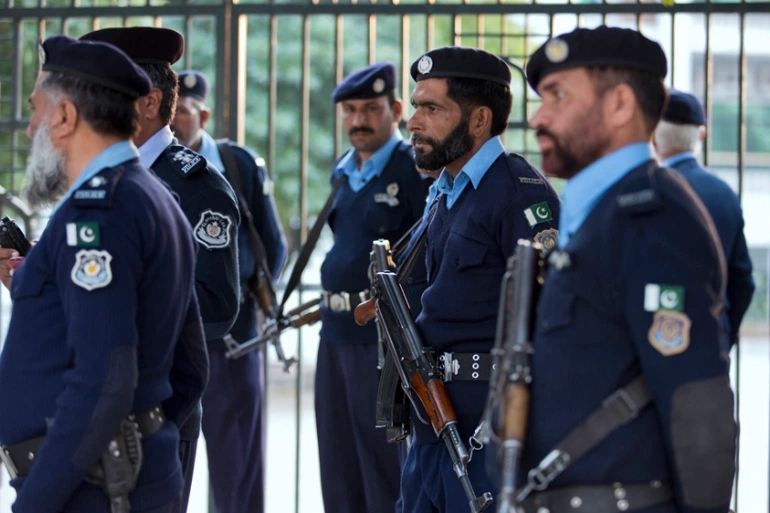 Pakistan court sentences three to death for blasphemy