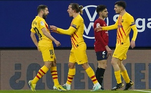 Barca narrowed the gap with Atletico after losing to Osasuna