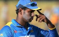 Mathews steps down as Sri Lanka captain