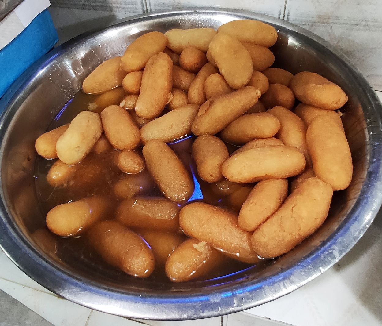 Talk about the history of the famous pillow sweets EnglishBanglaNewsUs