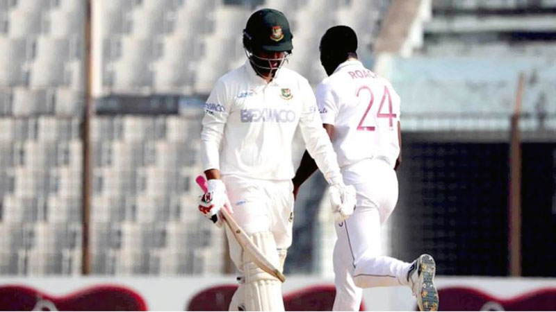 Bangladesh collapsed in the second innings