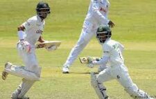 Muminul and Shant scored the second record of playing 500 balls in the pair