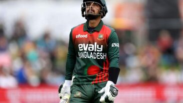 After Shakib, Liton also had to return from the game