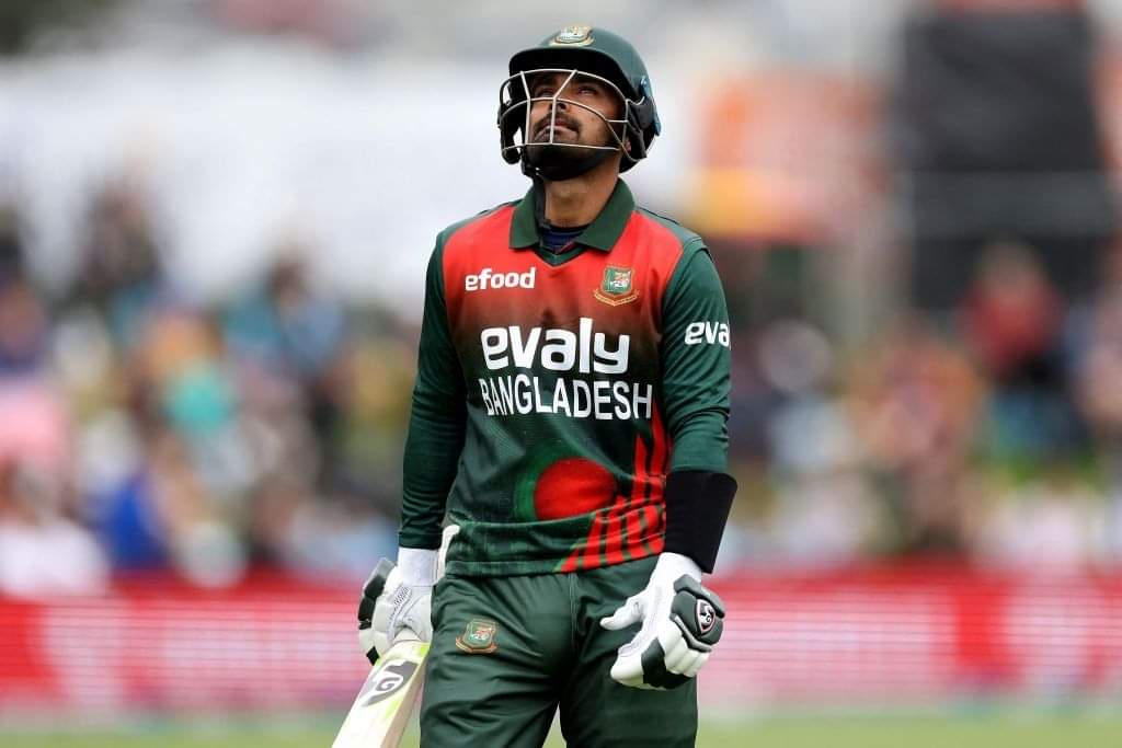 After Shakib, Liton also had to return from the game