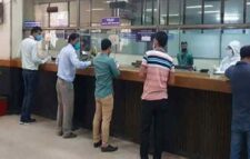 The transaction time at the bank was extended till 2.30 pm
