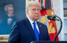 In rare public outing, Trump denounces Fauci, China; dangles 2024 prospects