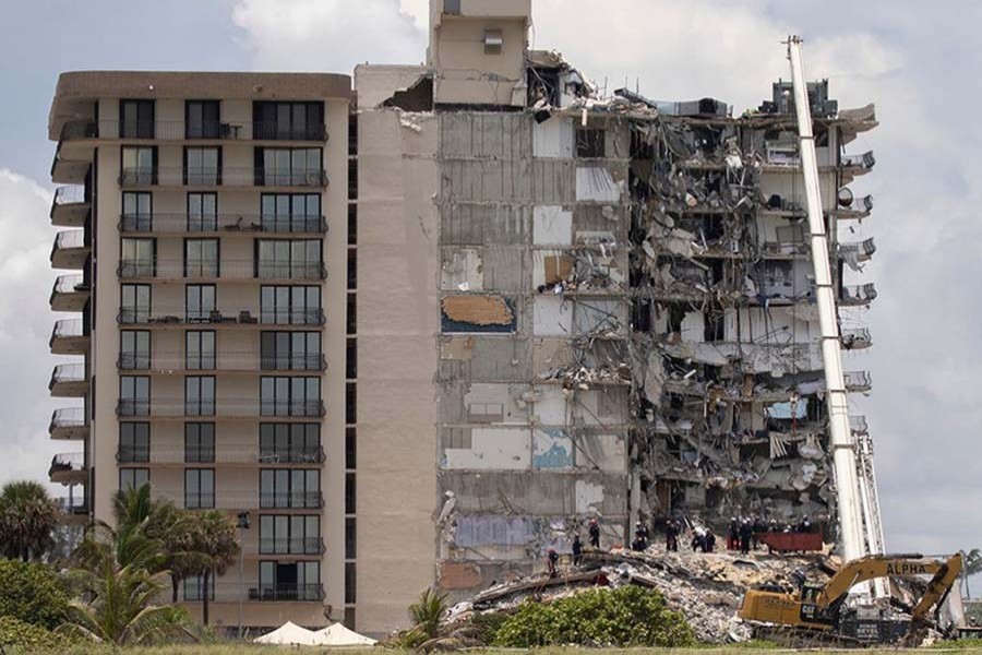 Miami building collapse: Search efforts suspended ahead of demolition