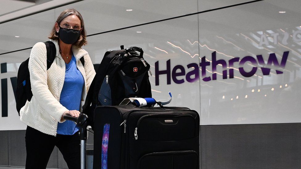 Coronavirus: New rules for fully jabbed US and EU arrivals begin