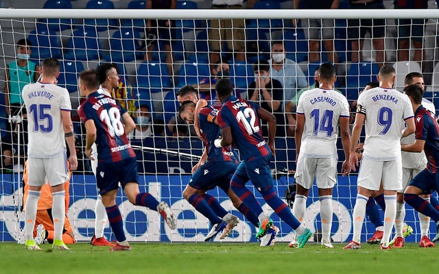 Real Madrid draw 3-3 at Levante in epic encounter
