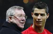 Ronaldo dedicates Manchester United move to former boss Ferguson
