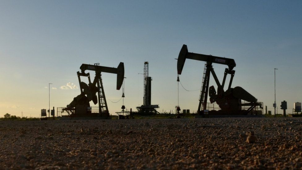 Climate change: Major US oil companies to be quizzed in Congress