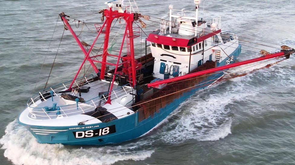 UK summons French ambassador amid post-Brexit fishing rights row