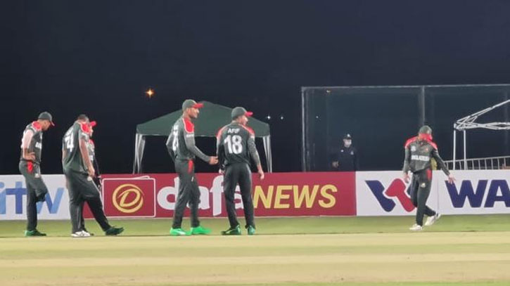 Sri Lank beat Bangladesh by 4 wickets
