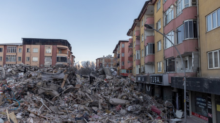 9 pulled from Turkey’s rubble as quake death toll passes 41,000