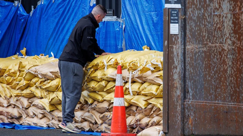 Cyclone Gabrielle: Thousands left without power in New Zealand