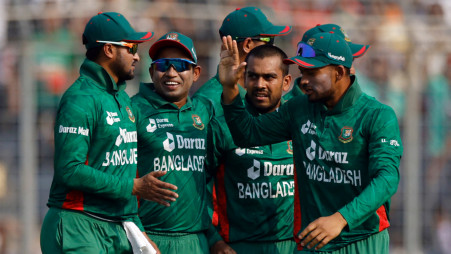 Mehidy, Shanto put the seal on Bangladesh’s series win over England