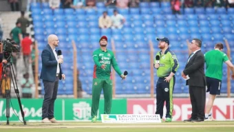 Rony fifty lifts Tigers to 207-5 before rain intervenes