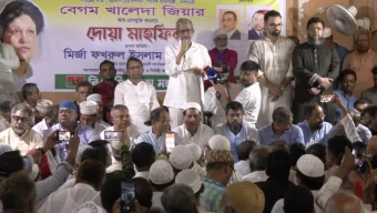 Govt is destroying the country: Fakhrul